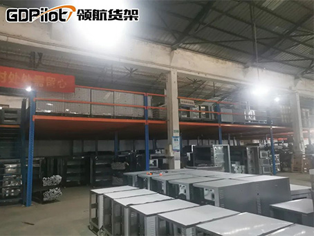 回訪一年前搭建的閣樓貨架，帶你全方面了解它所有的特點(diǎn)！